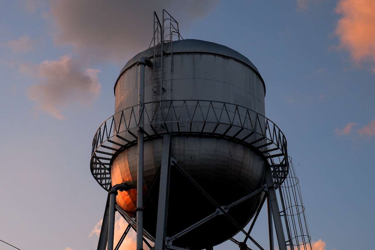 Water Tank Installation